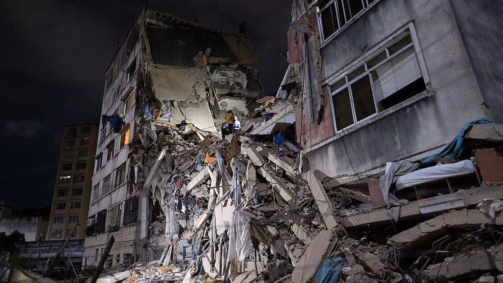 Un bâtiment détruit à Caracas. 