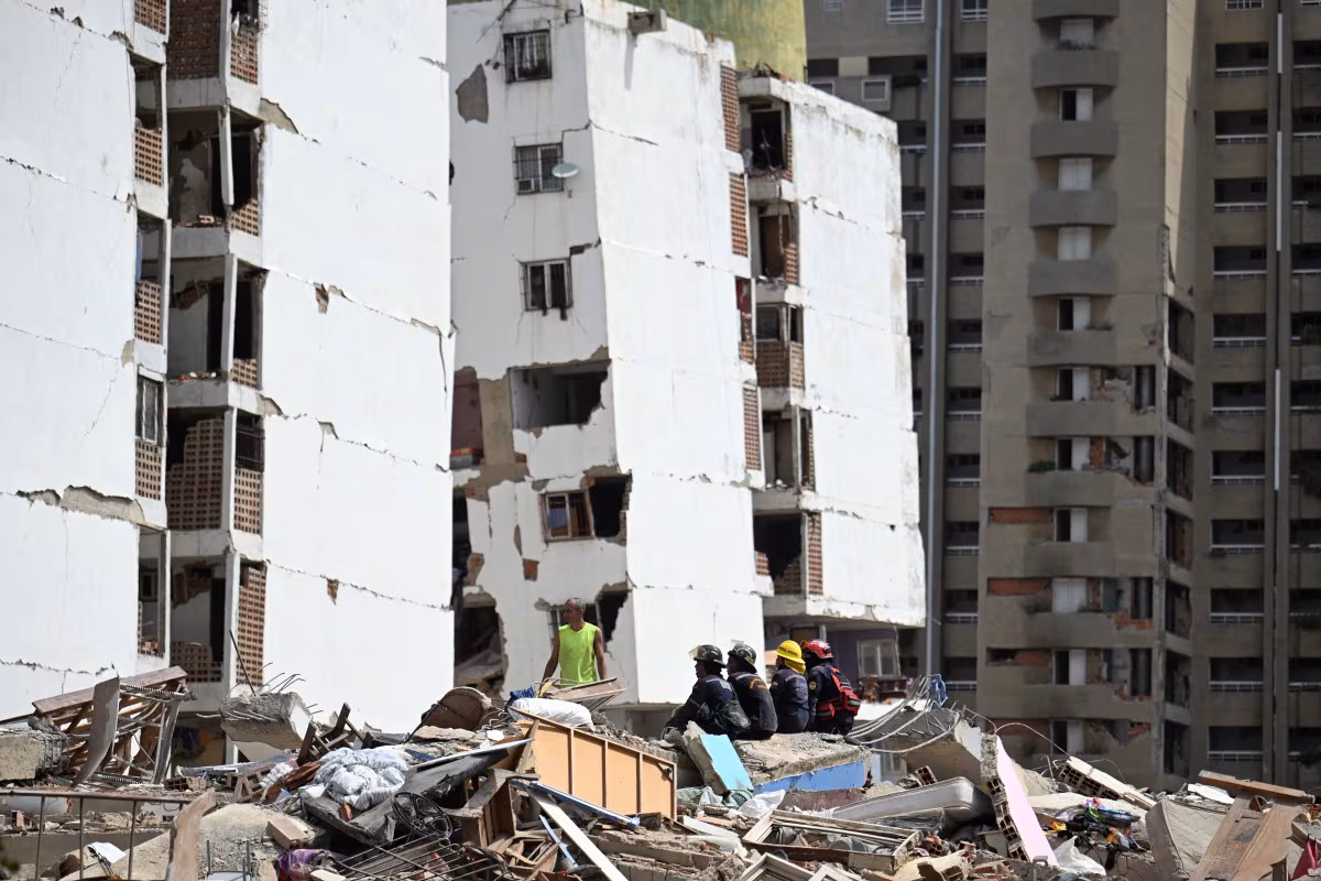 Bâtiments gravement endommagés après les deux tremblements de terre au Venezuela. Photo : Juan BARRETO / AFP