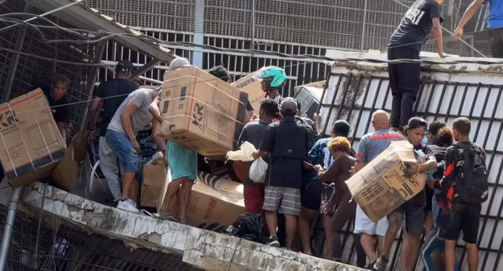 Le pillage et le désespoir marquent l'urgence au Venezuela après les tremblements de terre