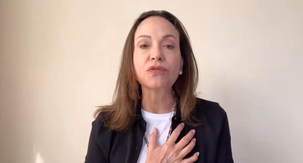 María Corina Machado accuse le gouvernement d'empêcher son retour pour aider les victimes du tremblement de terre
