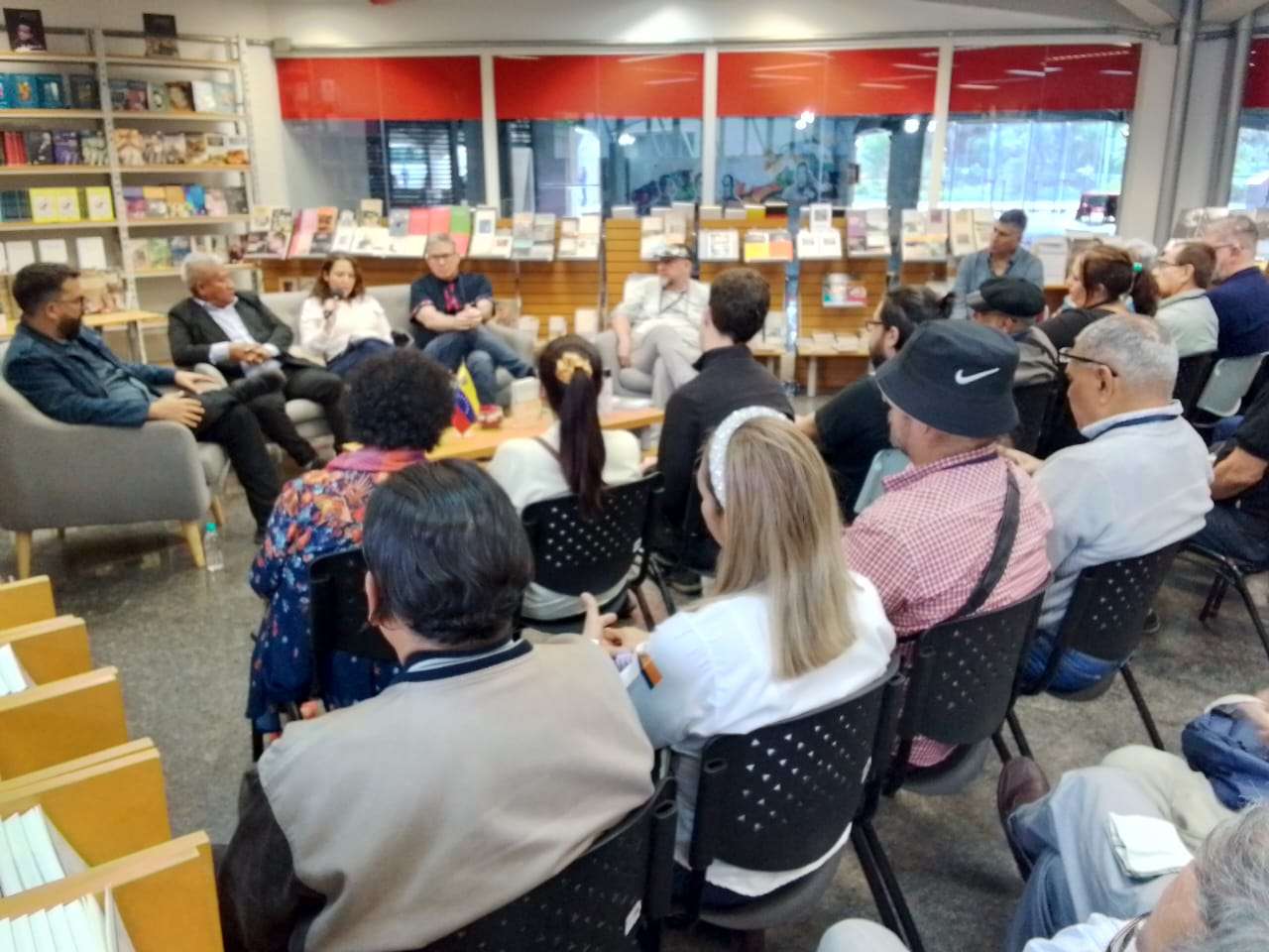 Cojedes présent au Colloque International « Homeland is America »