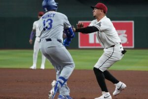Ildemaro Vargas exclut toute blessure après une collision avec Max Muncy