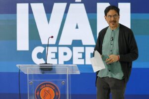 Iván Cepeda confirme 57 000 revendications électorales et répond à Abelardo de la Espriella