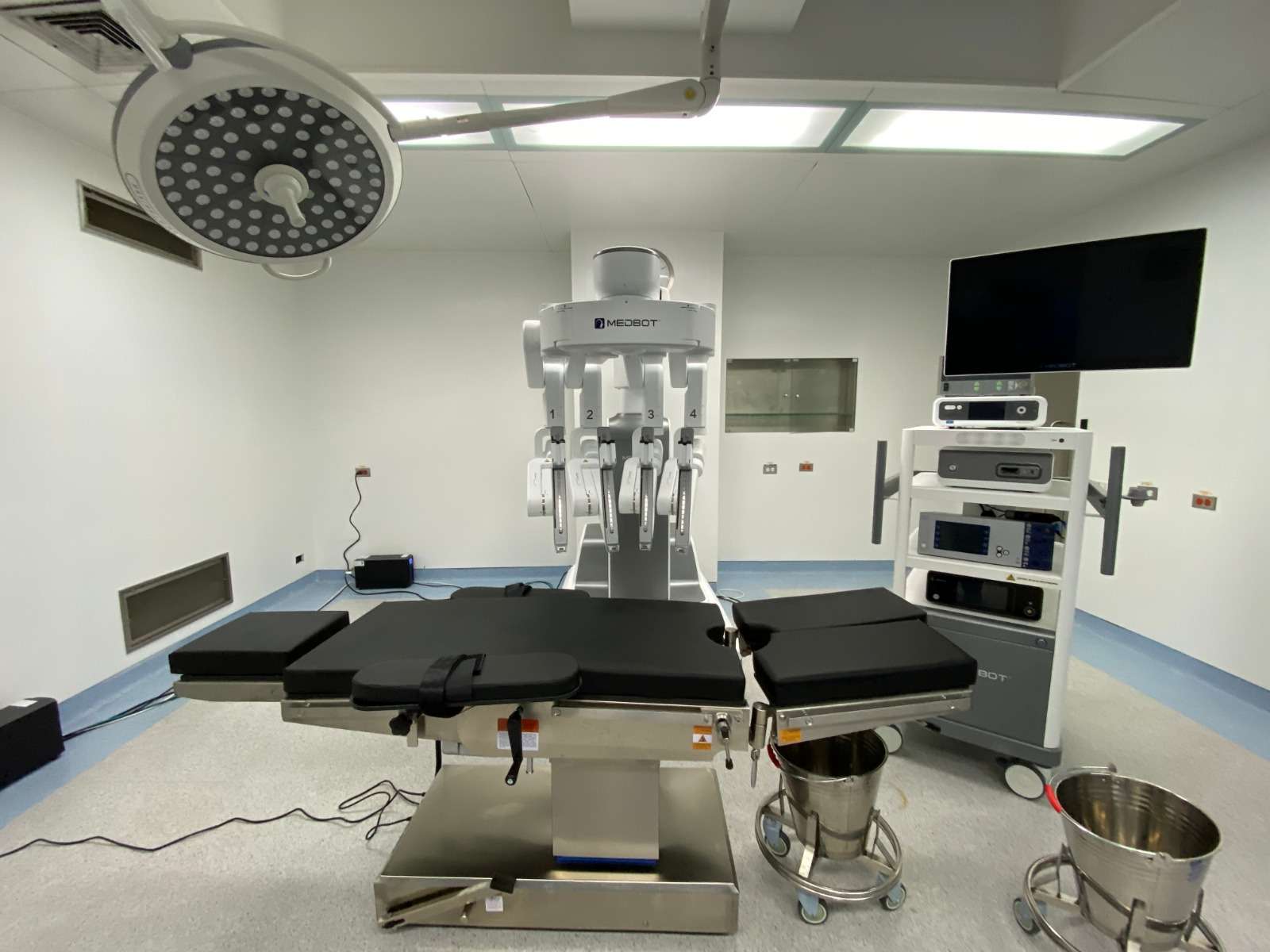 Le CHU innove en chirurgie robotique