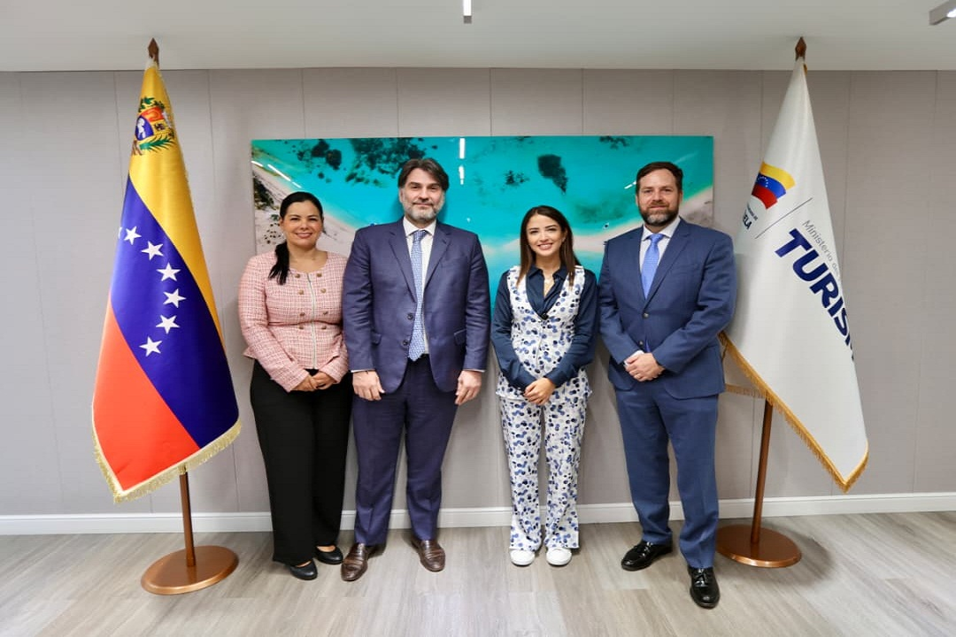 La ministra Daniella Cabello y la CAF exploran alianzas en turismo sostenible y anuncian que Venezuela presidirá el organismo en 2027