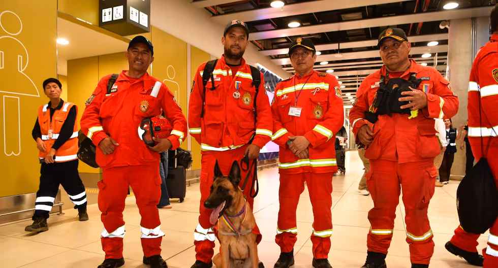 L'équipe de pompiers USAR est revenue au Pérou après avoir terminé une mission de sauvetage au Venezuela