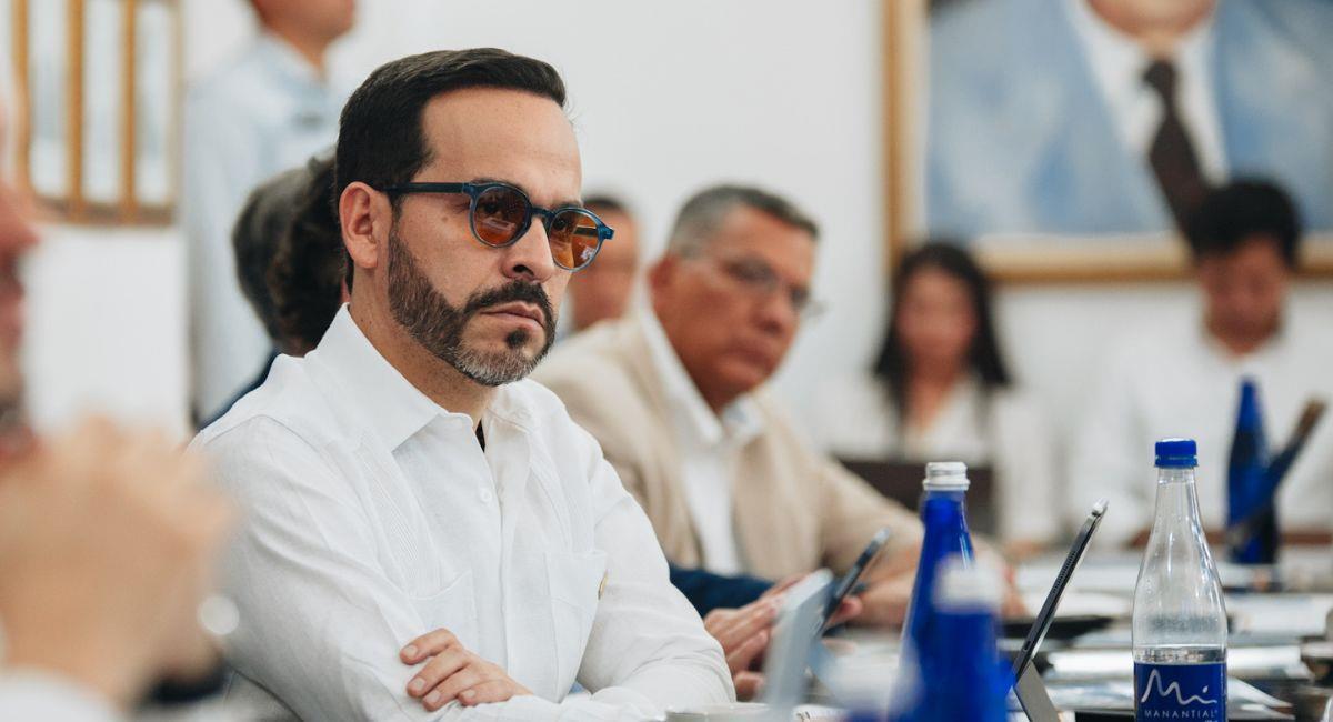 Abelardo de la Espriella défie Petro et réaffirme que sa possession sera dans une garnison militaire