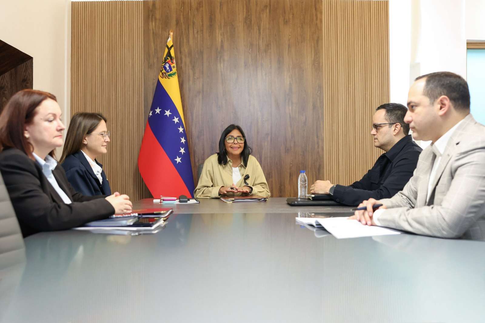 Delcy Rodríguez estime que le secteur énergétique favorisera la reconstruction