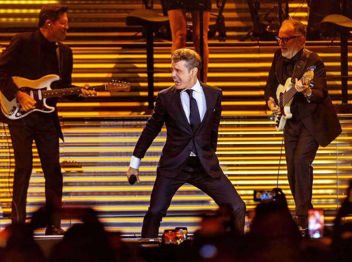 Luis Miguel, cirugía