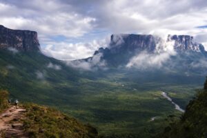 Ce paysage spectaculaire d&rsquo;Amérique du Sud a inspiré des films entiers et pourtant peu de voyageurs osent s&rsquo;y aventurer