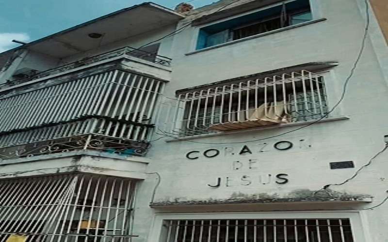 Ils livrent le bâtiment Corazón de Jesús entièrement réhabilité à San Bernardino