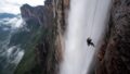 On y descend 800 mètres dans le vide en pleine jungle vénézuélienne et très peu de voyageurs osent tenter l&rsquo;expérience