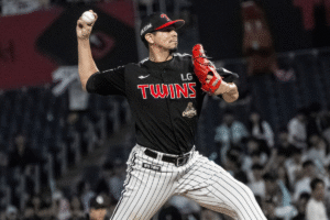 Carrasco prolonge la séquence des LG Twins dans le KBO