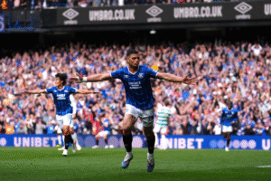 Kevin Kelsy fait ses débuts en tant que buteur des Rangers lors de la classique écossaise