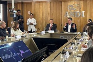 Le veto d&rsquo;Andi et De la Espriella sur Bruce Mac Master