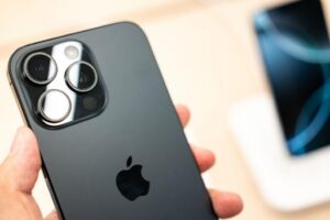 Mauvaise nouvelle si vous attendez l&rsquo;iPhone 18 Pro : ses réservations seront retardées plus longtemps que prévu