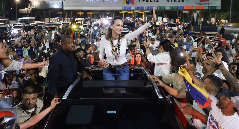 Le retour de María Corina Machado à Caracas accroît la pression pour les élections au Venezuela