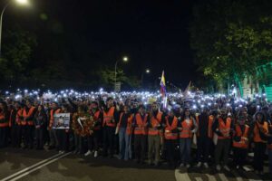 Des milliers de personnes défilent à la mémoire de Maricarmen Abascal à Madrid