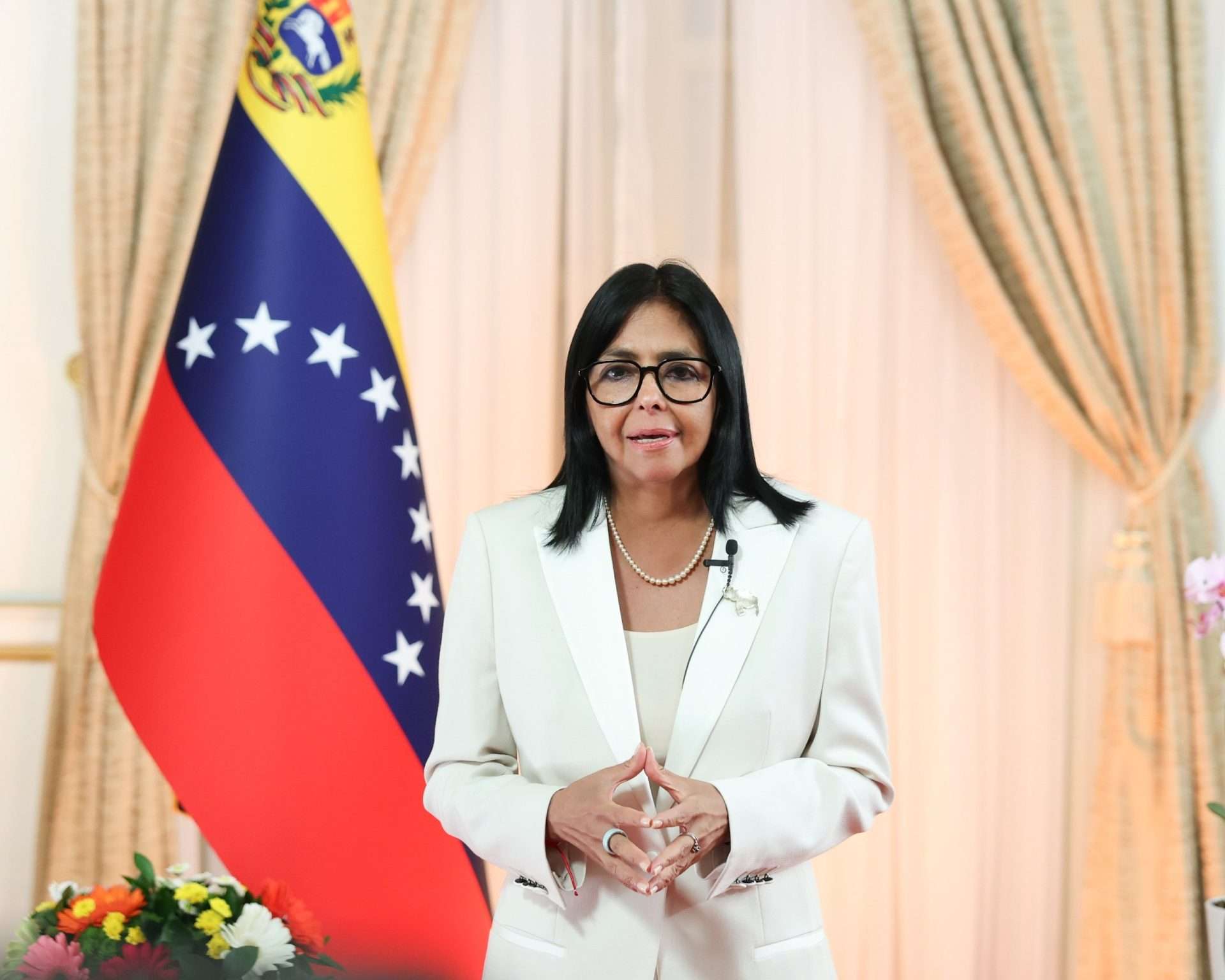 Ángel González