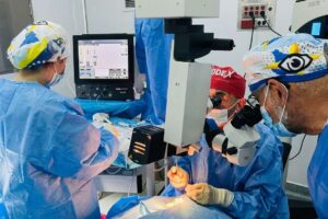 Ils effectuent des opérations gratuites de la cataracte sur 162 patients à Barinas