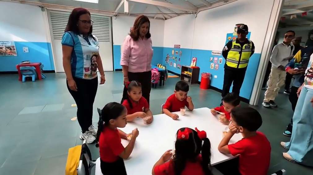 Le Centre d'éducation initiale Simoncito Cacique Sorocaima rouvre ses portes dans la paroisse El Paraíso