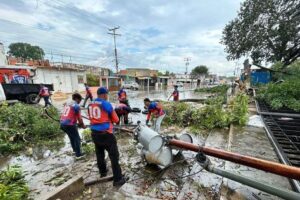 Les tempêtes de vent ont ravagé le centre sportif « Batalla de Carabobo »